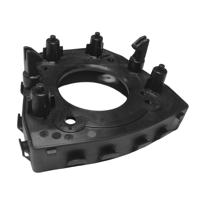 Spritzgussform für die Montage und Halterung von Kunststoff-Airbags im Automobilbereich