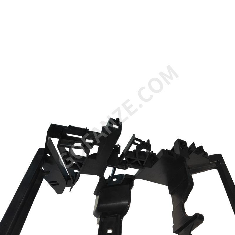 Spritzgussform für Mittelstapelträger