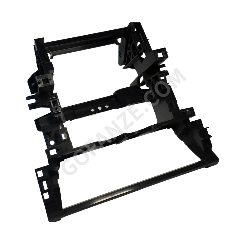 Spritzgussform für Mittelstapelträger