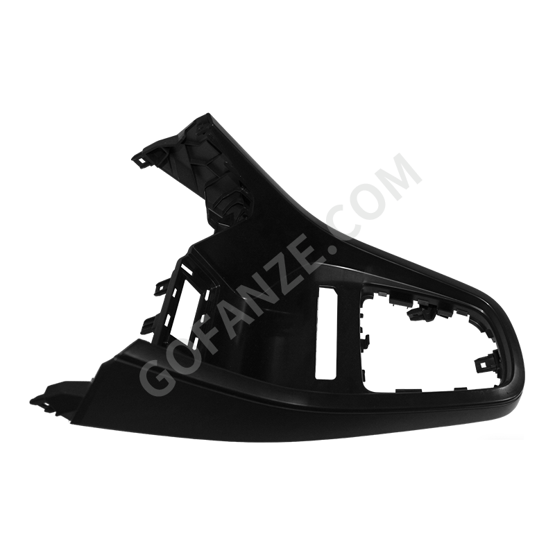 Spritzgussform für Zierleisten der Mittelkonsole Spritzgussform für Zierleisten der Mittelkonsole
